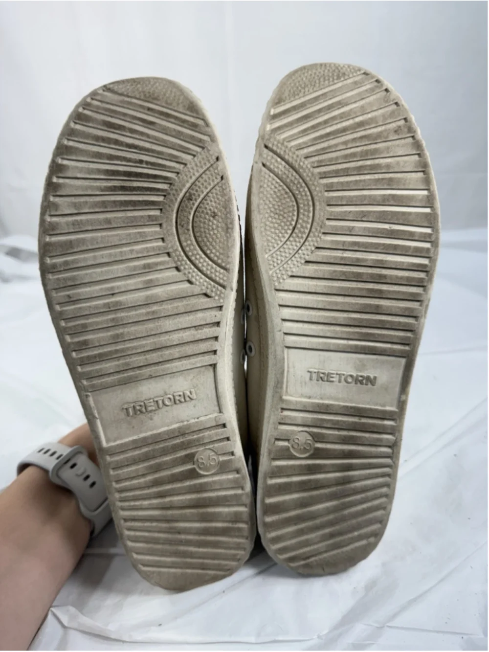 Tretorn Women's Nylite Canvas White and Green Sneakers Size 8.5